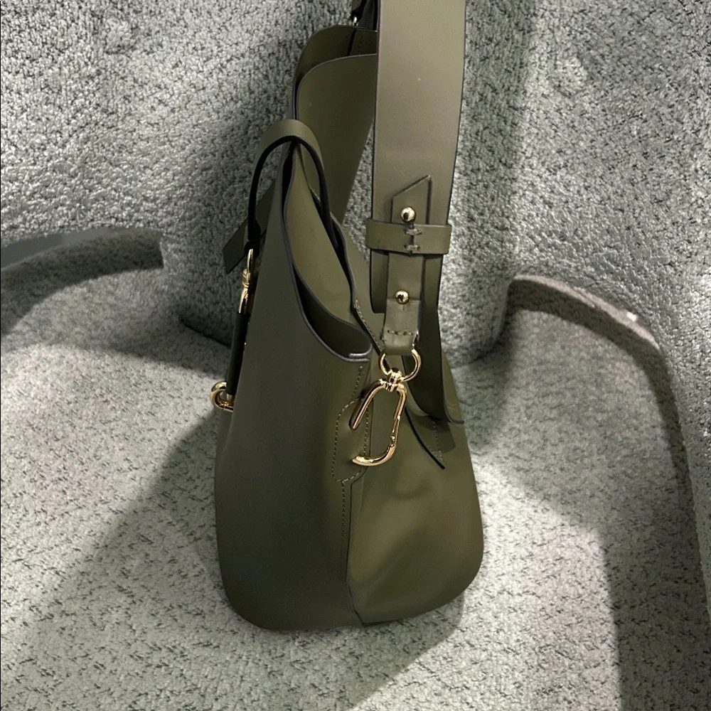 ✨BNWT - ZAC Zac Posen Handbags - Moss Belay Hobo Bag✨